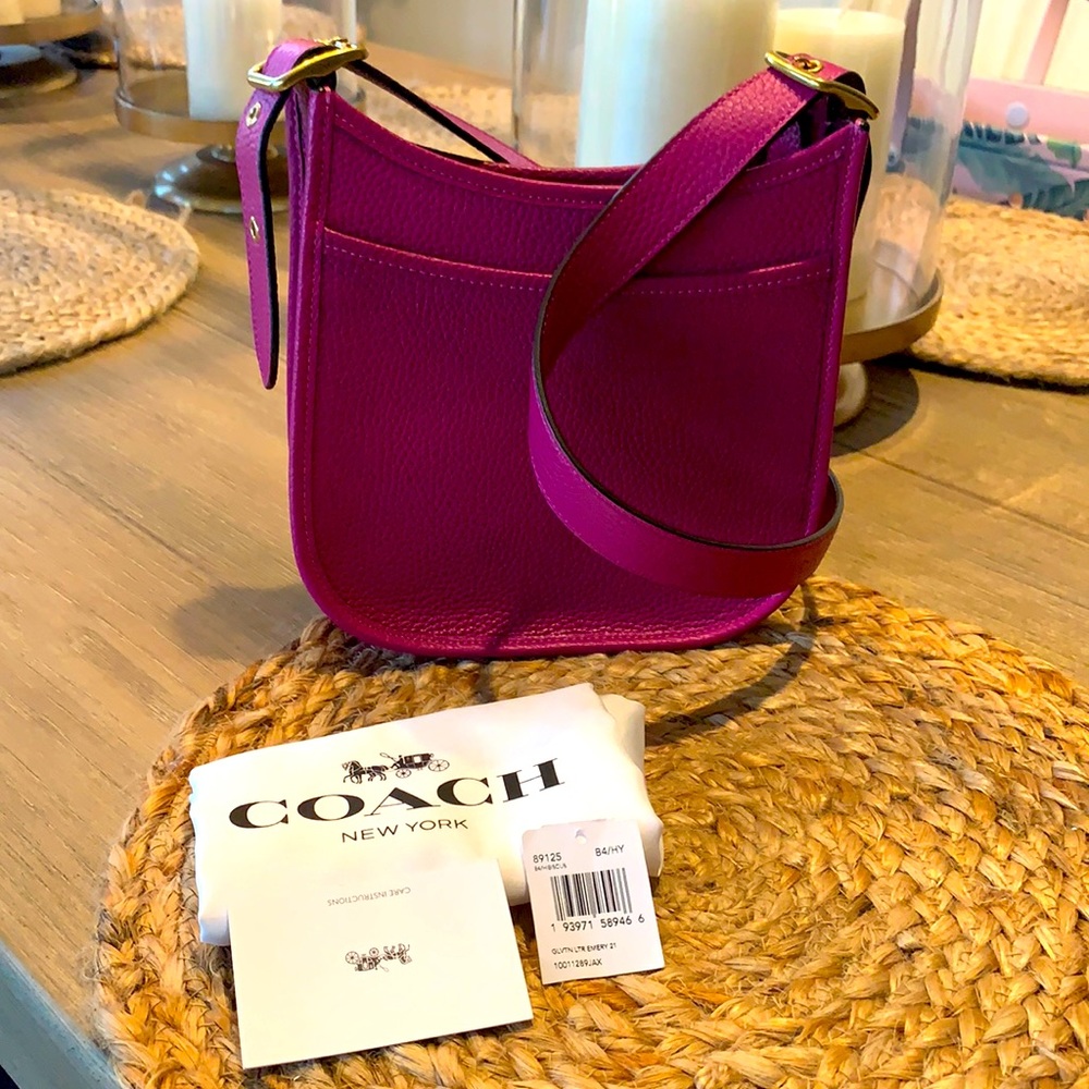 Coach Emery 21 Crossbody Purse